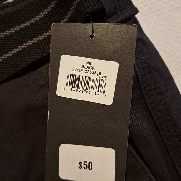 Lee men's black belted cargo shorts size 48, New - Picture 4 of 7